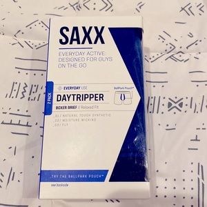 Saxx Underwear Daytripper Boxer Brief with Fly - 2 Pack Black and Blue, size L
